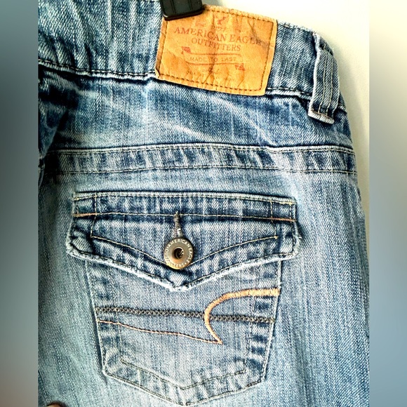American Eagle jeans! - Picture 3 of 4